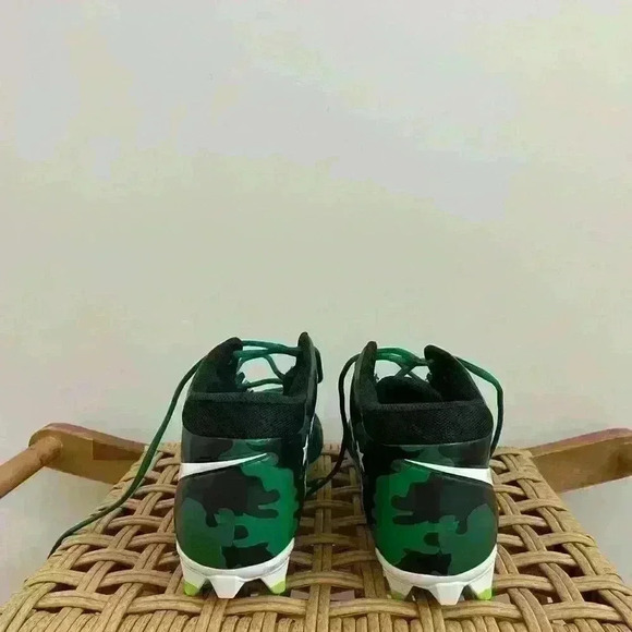 Nike Field General Cleats LIKE NEW condition soccer football shoes men’s 13 camp - Picture 3 of 5